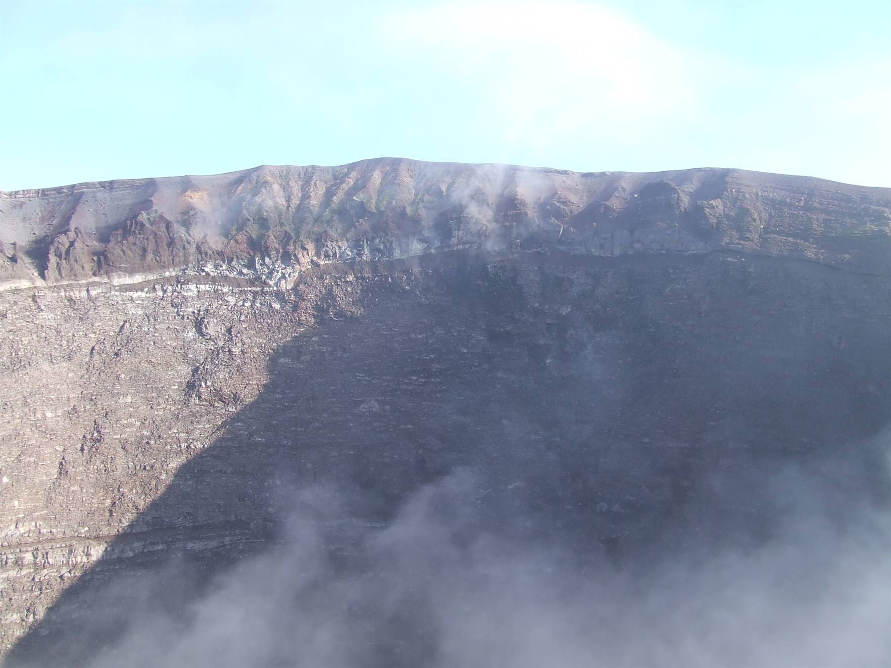 VESUVIO - Cratere fumante