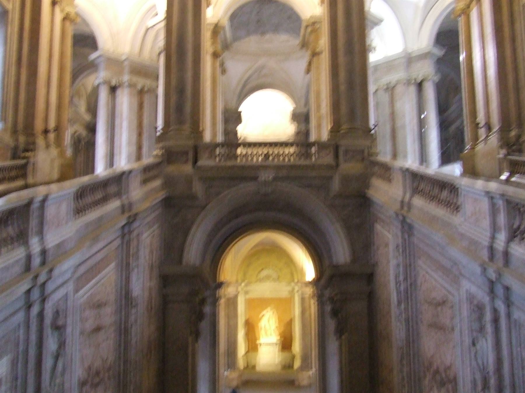 REGGIA DI CASERTA - Scala d'Ingresso
