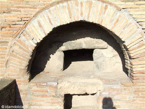 POMPEI - Antico forno