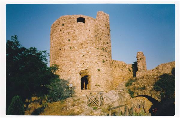 ROCCA S. FELICE - Donjon