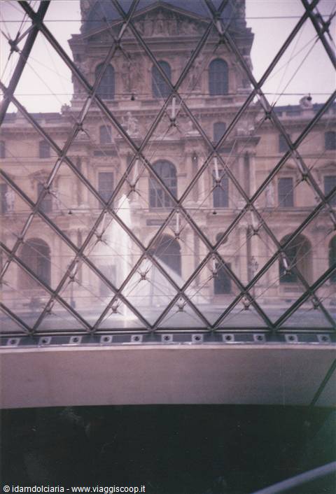 PARIGI - Louvre