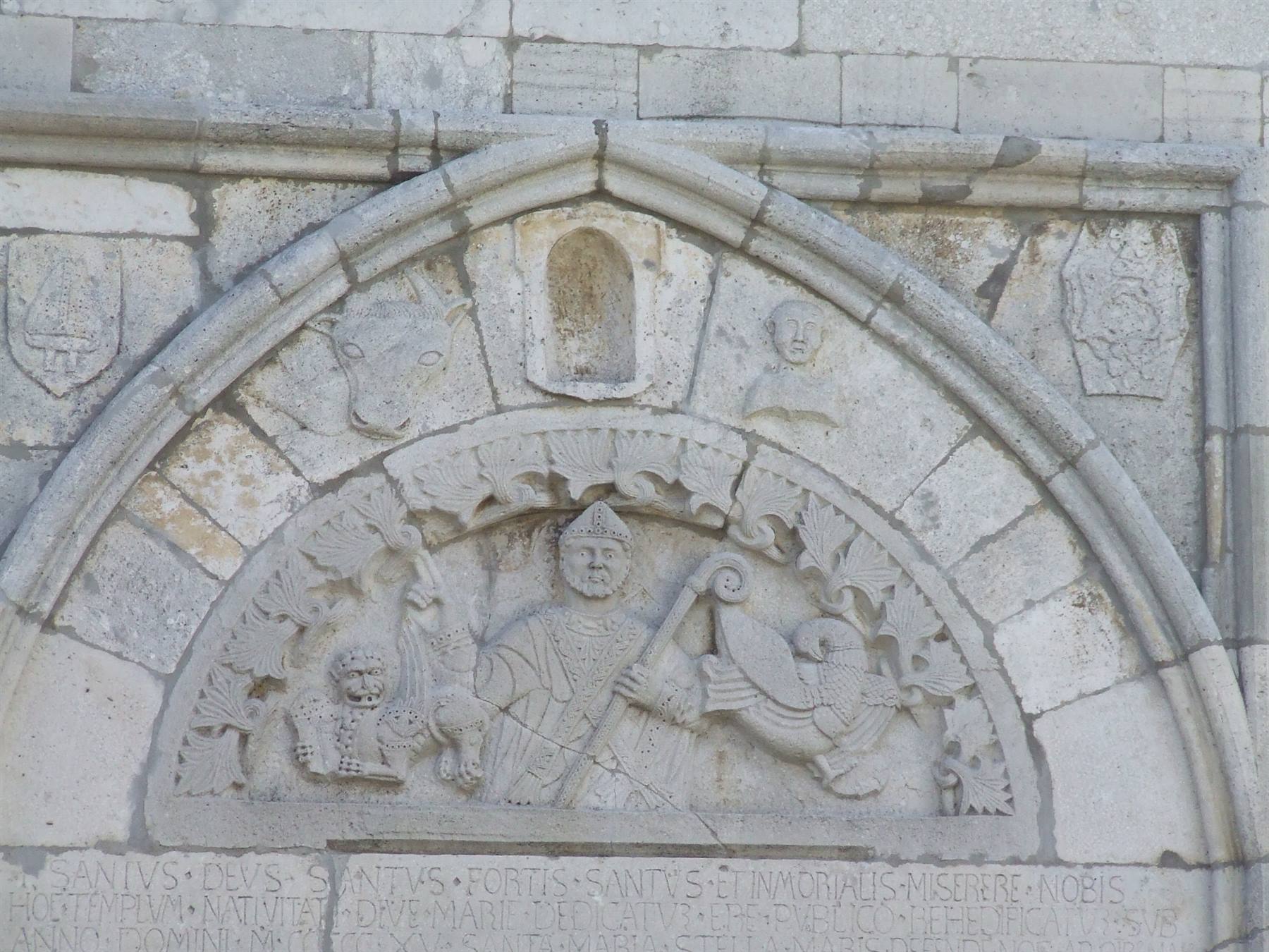 BISACCIA - Particolare del Duomo