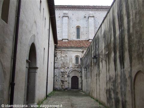 ABBAZIA DI FOSSANOVA