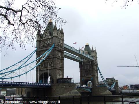 LONDRA - Tower Bridge
