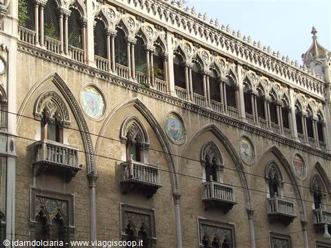 BARI - Palazzo gentilizio