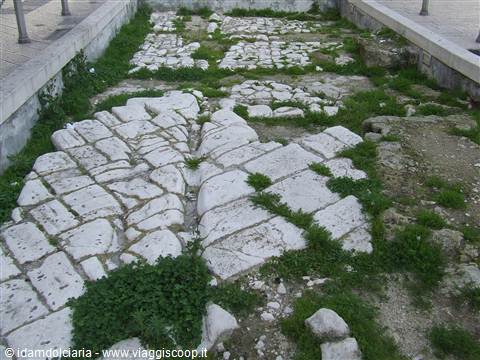 BARI - antica strada medievale