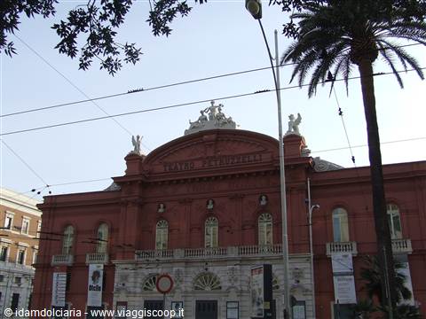 BARI - Teatro Petruzzelli