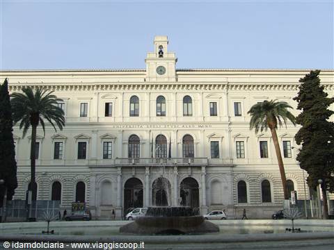 BARI - Palazzo Ateneo