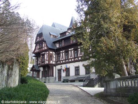 SINAIA - Castello di Pelisor