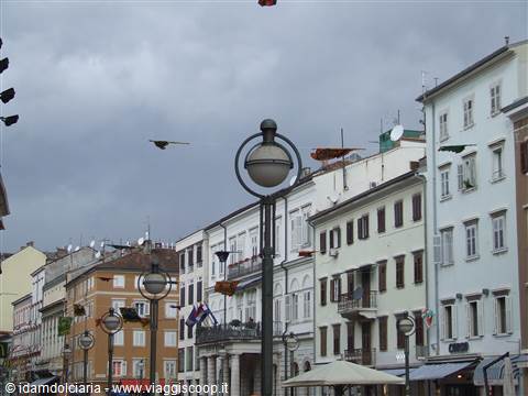 FIUME - Via del centro