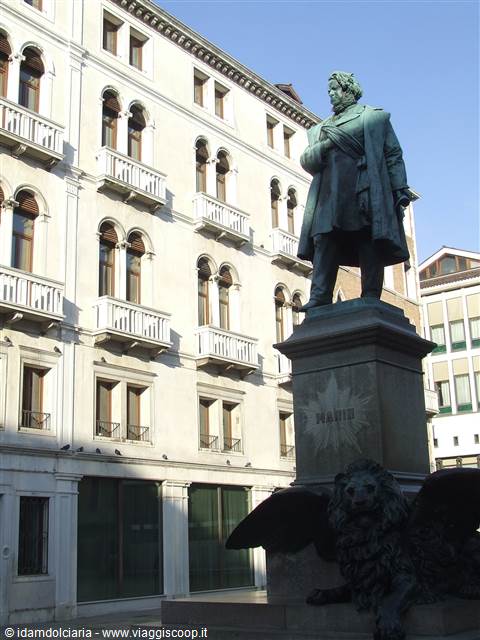 VENEZIA - Campo Manin