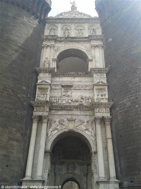 NAPOLI - Maschio Angioino