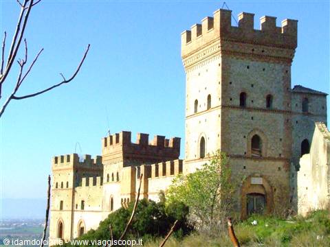 BATTIPAGLIA (SA) - Castello