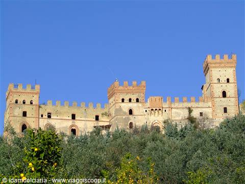 BATTIPAGLIA (SA) - Castello