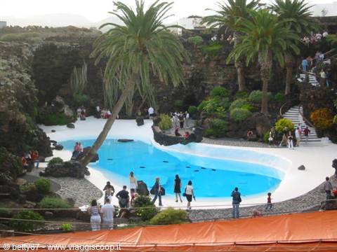 lanzarote...dentro un vulcano spento