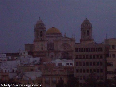 cadice all'alba