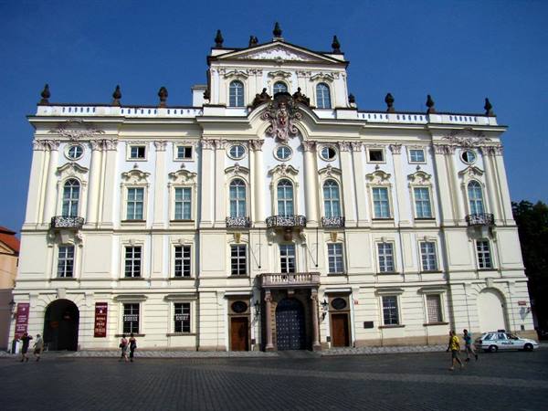 Hradcanské námestí