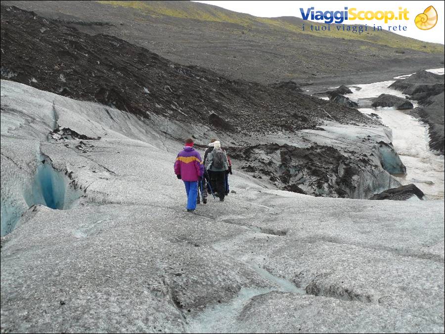 Parco Nazionale di Skaftafell, escursione sul ghiacciaio
