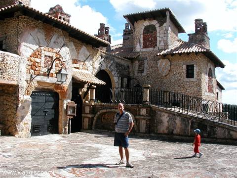 Altos de Chavon