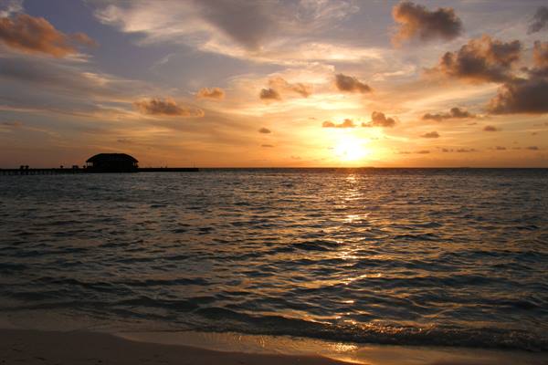 Olhuveli - Tramonto a Sunset Beach