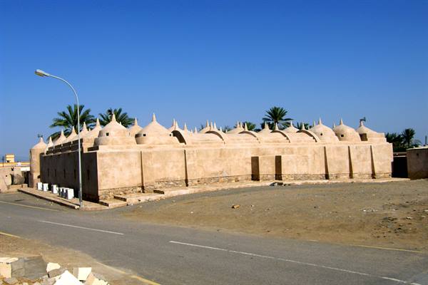 Jalan Bani Bu Ali - Moschea