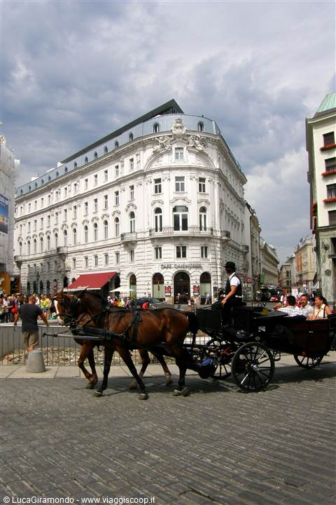 Vienna - Michaeler Platz