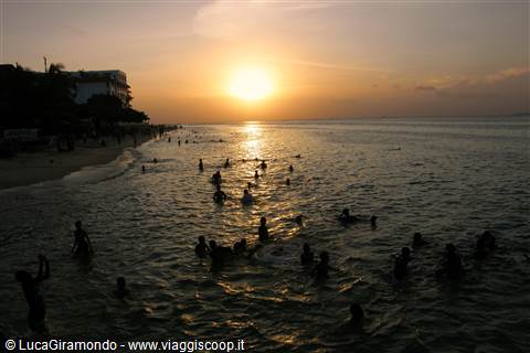 Stone Town - Tramonto sul lungomare