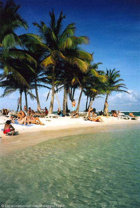 Plage de la Caravelle