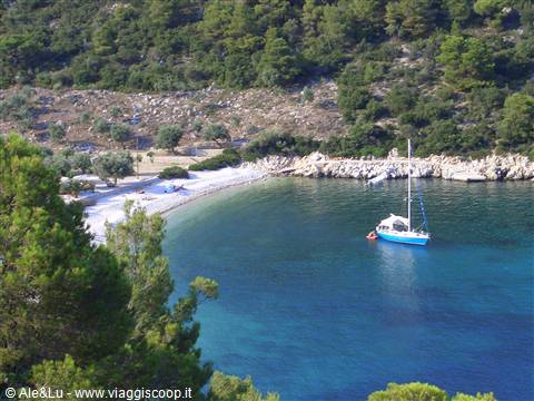 spiaggia di leftos gialos