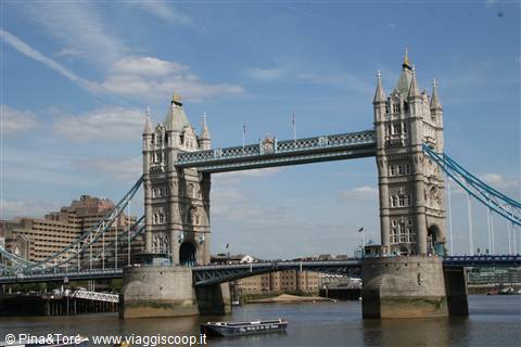 tower bridge