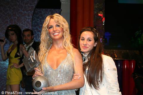 madame trussauds-Io e Britney Spears