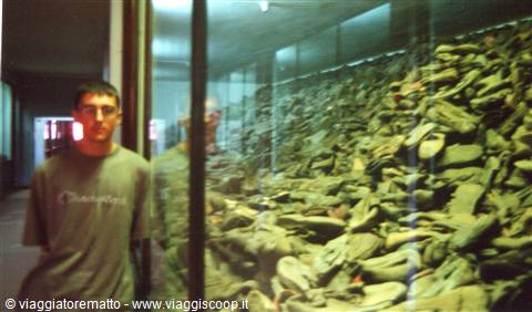 Auschwitz - scarpe dei prigionieri