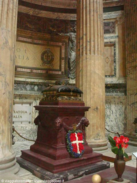 Roma - Pantheon, tomba di Umberto I