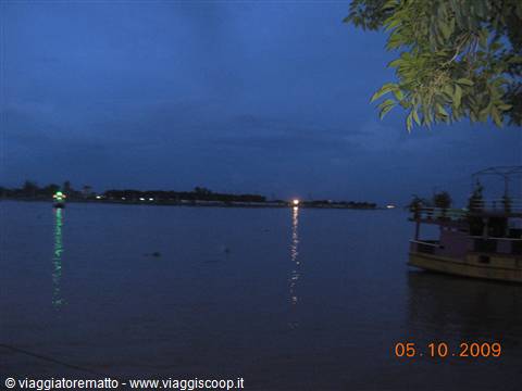 Phnom Penh - fiume Mekong
