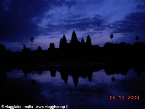 Siem Reap - Angkor Wat all'alba
