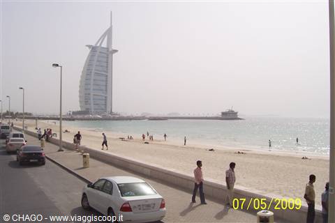 AL BURJ DAL LUNGOMARE