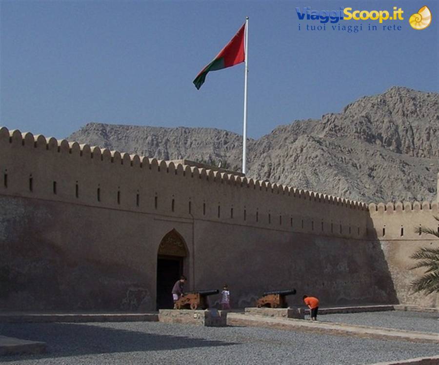 Khasab, ingresso al forte
