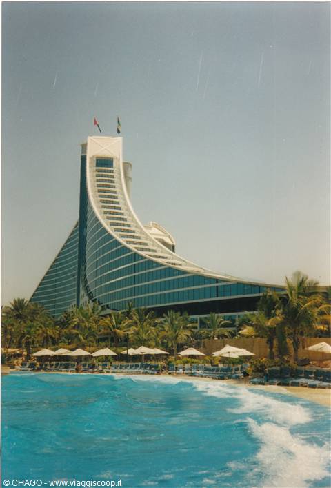 Al Jumeirah beach