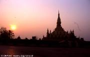 tramonto Pagoda d'oro