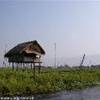 palafitte del lago Inle BIRMANIA 