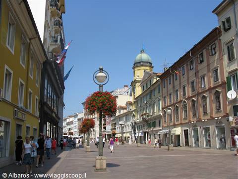 il Korzo all'incrocio con Scarpina e Ante Starcevica