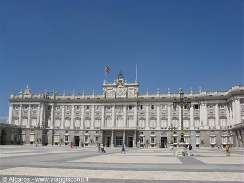 Palacio Real e cortile