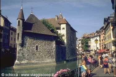 la città di annecy