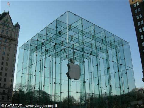 Apple Store Fifth Avenue (767 Fifth Avenue)