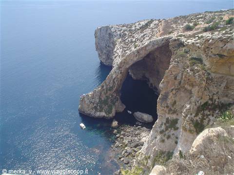 Le Blu Grotto