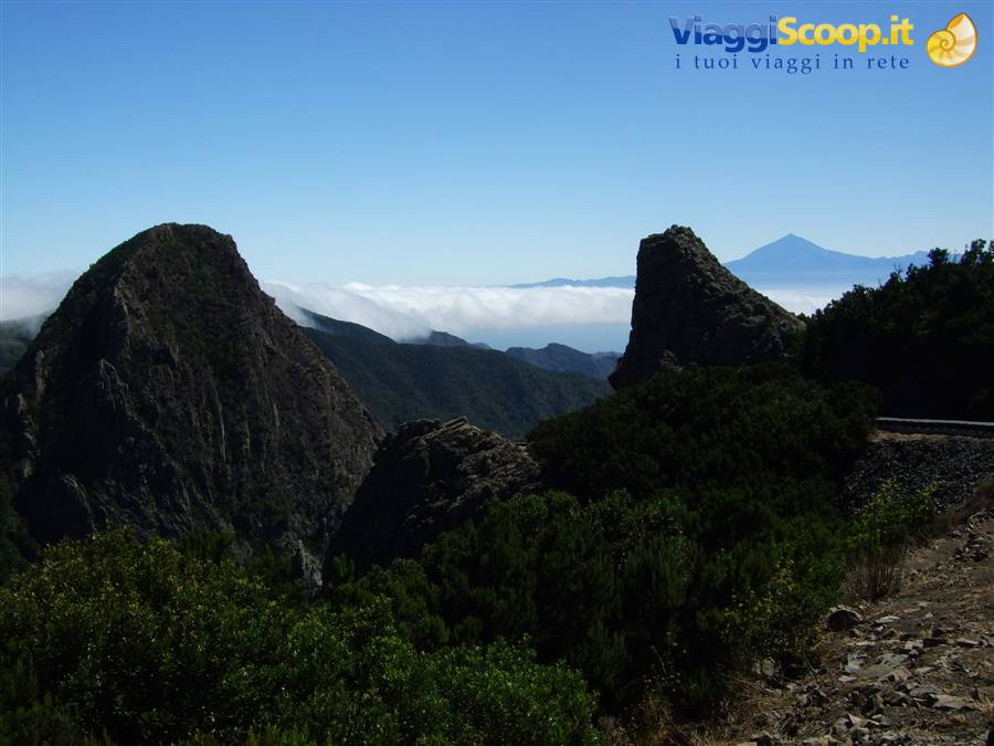 Il Teide (Tenerife) dal Parco Garajonay (La Gomera)