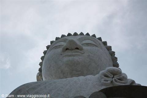 15/12/08 Grande Budda sulla Collina di Chalong a Phuket 