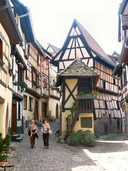 028 - Eguisheim - Centro