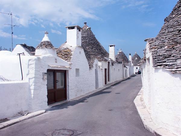 03-07 - Alberobello