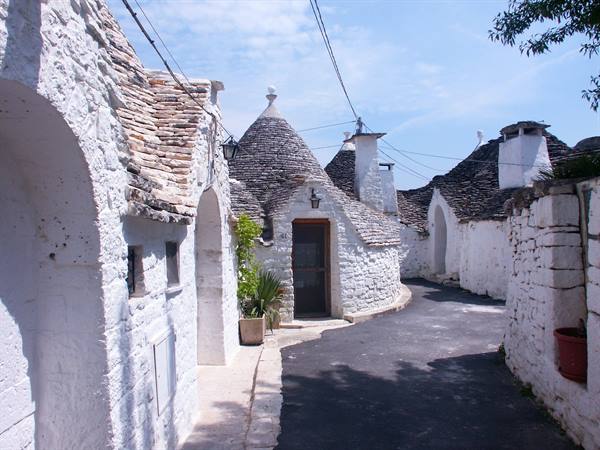 03-17 - Alberobello